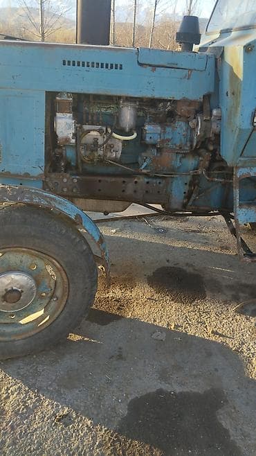 гидравлика хйундаи портер 1: Трактор колесный МТЗ (ориентировочно серии МТЗ-80/82) синего цвета — 3