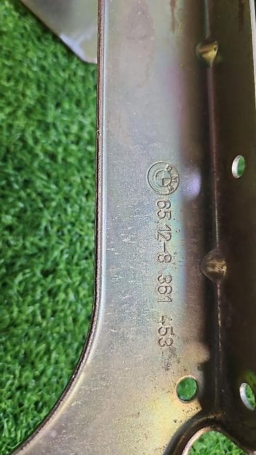 е38: Кранштэйны блоков в багажнике е39 е38 65 12 —-8 361 452 — 6