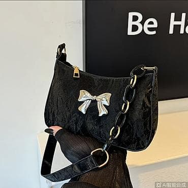 Женская мини-сумка на плечо с декоративным бантом - Форм‑фактор