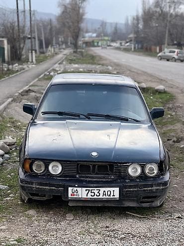 продажа мотоциклов в бишкеке: BMW 530: 1999 г., Седан — 1