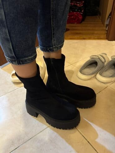 Спецодежда: Женские ботинки-челси на толстой платформе - Цвет: черный - Материал — 3