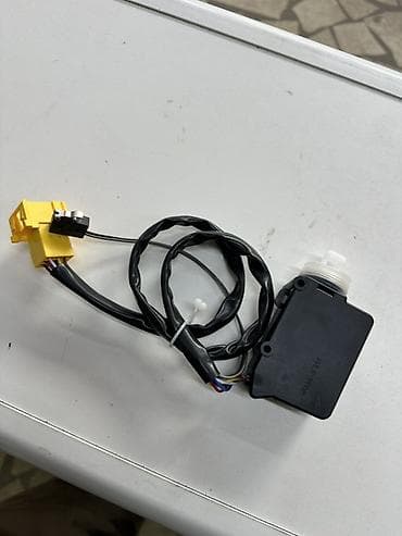 мужской свитер на молнии: Электрический моторчик Новый — 2