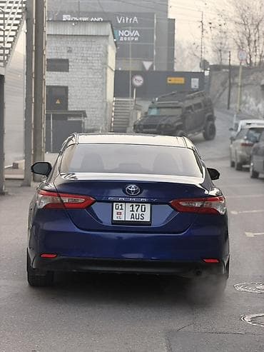 crv 2001: Toyota Camry: 2017 г., 2.5 л, Автомат, Бензин, Седан — 5