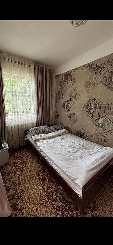 сдаю ком: 68 м², 4 комнаты, Забор, огорожен — 4