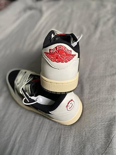 кроксы 36: Эркектердин кроссовкасы, 43, Nike, Жаңы, Өзү алып кетүү, Акысыз жеткирүү, Акылуу жеткирүү — 3