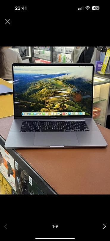 Ноутбуки и аксессуары: Apple MacBook Pro 16" Характеристики: - Дисплей: 16", Retina — 3