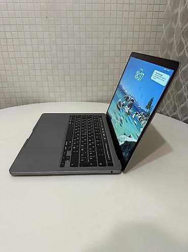 m 3: Macbook Pro 13 M2 - Процессор: Apple M2. - Оперативная память: 8gb - — 8