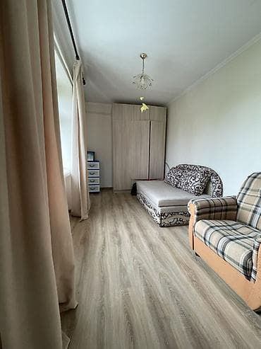 2 комнаты, 42 м², Индивидуалка, 5 этаж, Свежий ремонт — 1