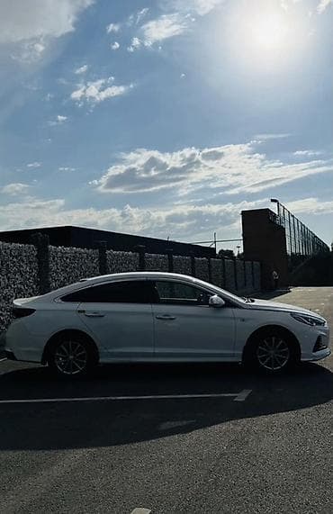 Hyundai Sonata: 2017 г., 2 л, Автомат, Газ, Седан — 4