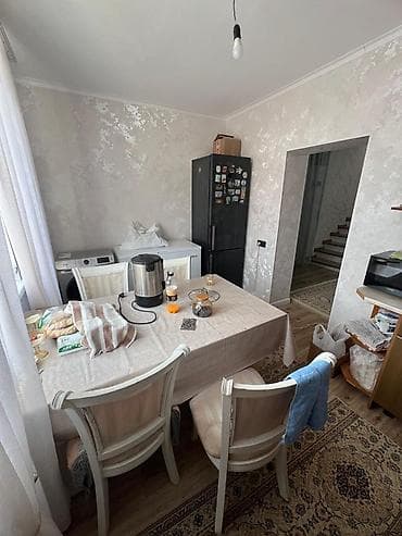 🏙️ Продается 2х этажный Дом в 📍ж/м Ак-Ордо1 🏢 Дом: кирпичный дом с — 10