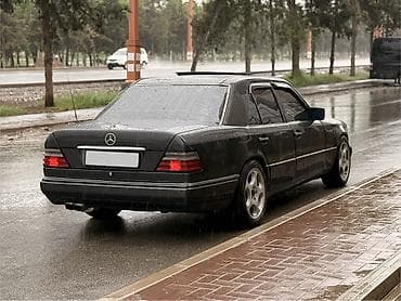 ml 163: Mercedes-Benz E-Class: 1994 г., 3.2 л, Автомат, Бензин, Седан — 6