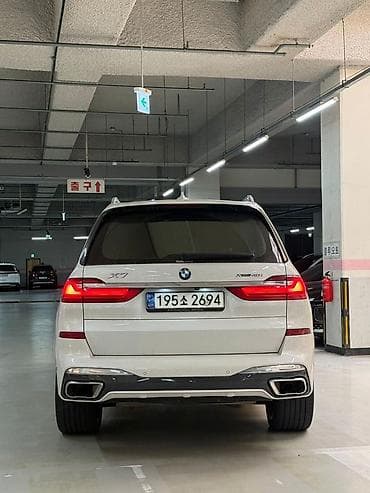 ом 642: BMW X7: 2020 г., 3 л, Автомат, Бензин, Внедорожник — 1