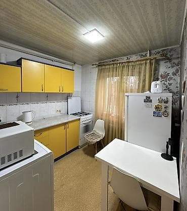 куплю двухкомнатную квартиру: 2 комнаты, 41 м², 2 этаж — 4