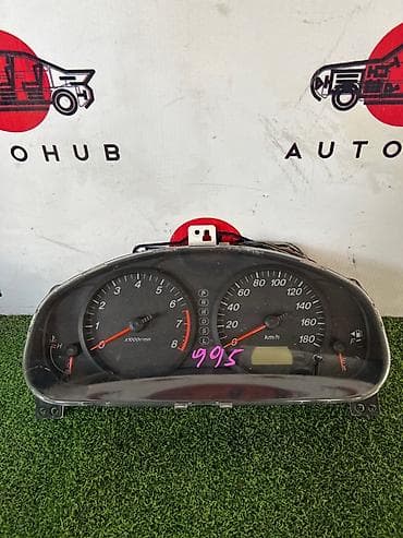 gps tracker: Щиток приборов Mazda 2003 г., Б/у, Оригинал, Япония — 1