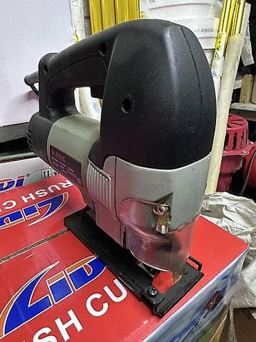 боковой отбойник: Лобзик электрический ATEC - Сетевой лобзик для прямых и фигурных — 1