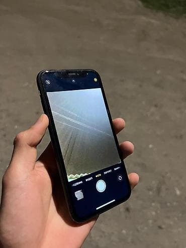 IPhone Xr, 64 ГБ, Кара, Кабель, 79 % — 8