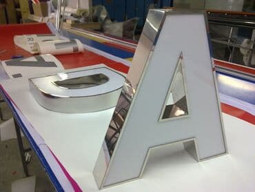 Басып чыгаруу: | Көрнөктөр, Лайтбокстор, Табличкалар, | Монтаждоо — 1