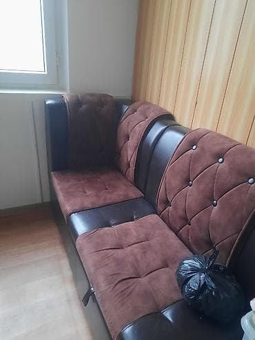Продаётся уголок для кухни с пуфиками без стола. Под сиденьем есть at lalafo.kg Продаётся уголок для кухни с пуфиками без стола. Под сиденьем есть