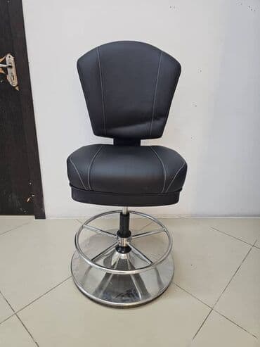 барная столешница: Представляем барный стул с сиденьем и спинкой, обтянутыми коричневой — 5