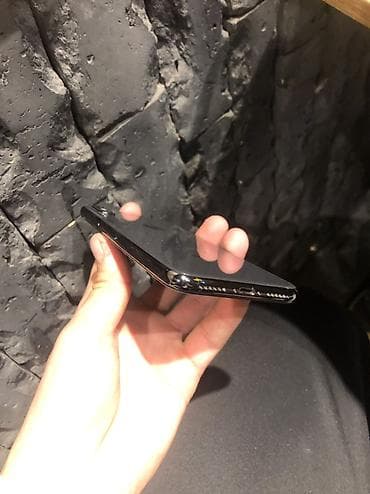 IPhone X, 64 ГБ, Черный, Чехол