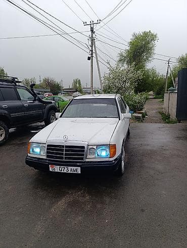 Продажа авто: Mercedes-Benz W124: 1986 г., 2.3 л, Механика, Бензин, Седан — 3