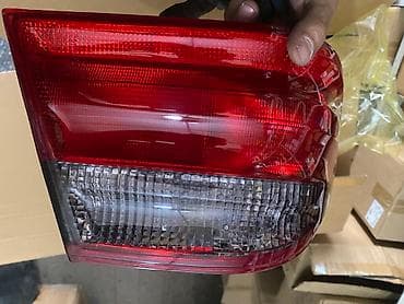 Автозапчасти: Комплект стоп-сигналов Mercedes-Benz 2001 г., Новый, Аналог — 2