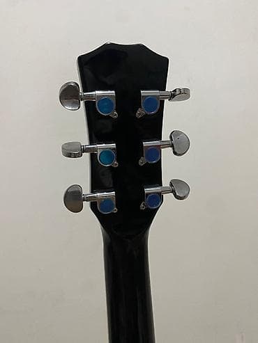 детиски басен: Акустическая гитара Stiller, форма корпуса дредноут с вырезом — 2