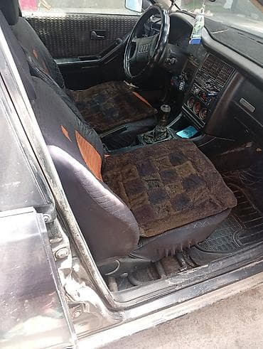 tank 300: Audi 80: 1991 г., 1.8 л, Механика, Бензин, Седан — 3