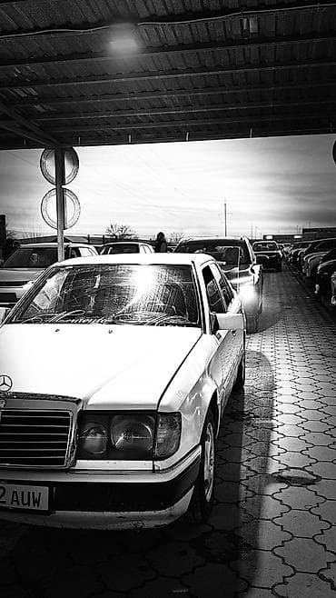 Mercedes-Benz W124: 1990 г., 2.3 л, Бензин, Седан