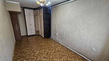 Батирлерди сатуу: 3 бөлмө, 44 м², 104-серия, 2 кабат, Косметикалык ремонт — 4