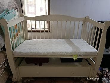 деревянную кровать манеж: Детская кроватка с матрасом - Классическая деревянная кроватка — 1