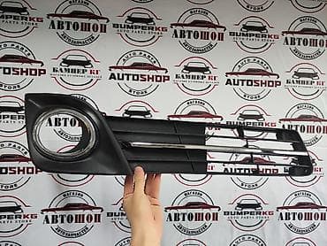 corolla s: Решетка радиатора Toyota 2013 г., Новый, Аналог — 1