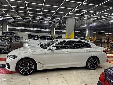 ришетка: Аренда BMW 5 Series (рестайлинг), без водителя. БМВ ж30 BMW G30 - — 7