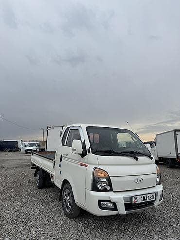 Легкий грузовик, Hyundai, Стандарт, 1,5 т, Б/у