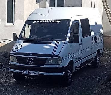 mini jack: Легкий грузовик, Mercedes-Benz, 3 т, Б/у — 1