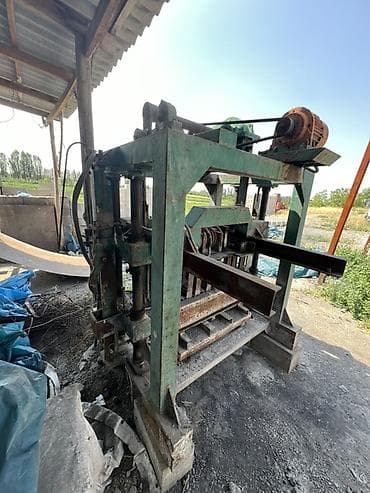 Торг есть Вибропресс для производства строительных блоков