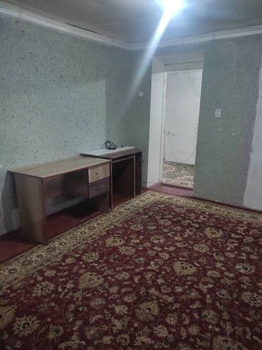 полдома горького: 5 кв. м, 3 бөлмө, Забор, тосулган — 5