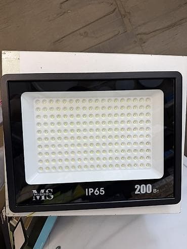 Светодиодный прожектор MISSOON MS, 200 Вт - Мощность: 200 Вт - Класс