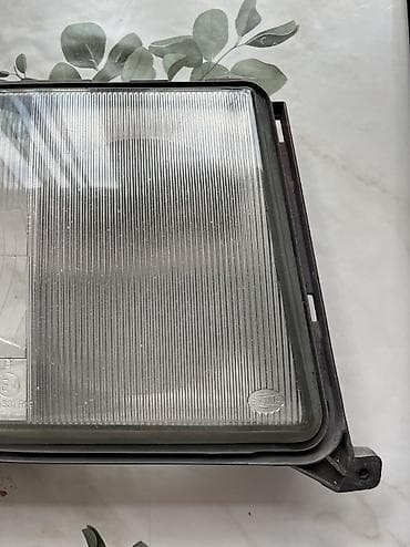 hell: Стекла на Mersedes W124 Hella оригинал торг маленький целое без — 4