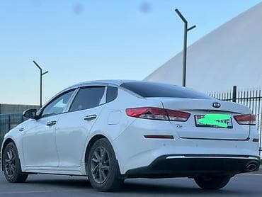 уна: Kia K5: 2019 г., 2 л, Автомат, Газ, Седан — 2