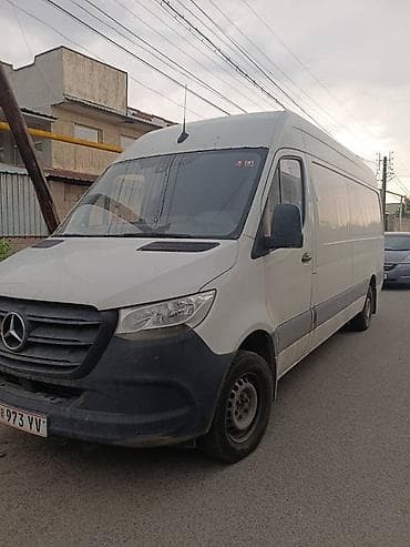спринтер коропка: Грузовой фургон Mercedes-Benz Sprinter (длинная база, высокий кузов) — 4