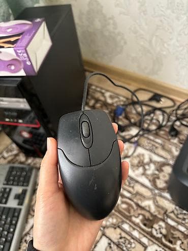 зарядка для ноутбука бишкек: Монитор, Dell, Б/у — 2