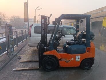 тойота 65: Погрузчик, Toyota, 2004 г., Колесный, Вилочный — 6