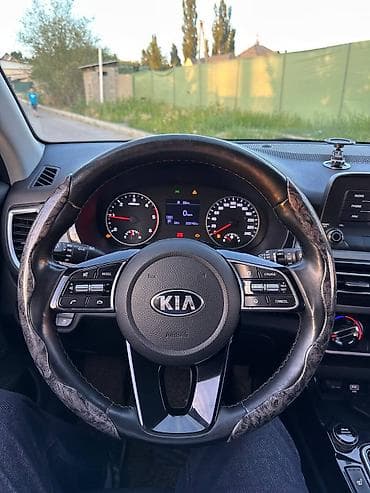 2 4 д: Kia Seltos: 2019 г., 2.2 л, Автомат, Гибрид, Кроссовер — 4