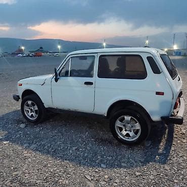 mini cuper: ВАЗ (ЛАДА) 4x4 Нива: 1991 г., 1.7 л, Механика, Бензин, Внедорожник — 2