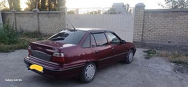 нехсия 2011: Daewoo Nexia: 2006 г., 1.6 л, Механика, Бензин, Седан — 4