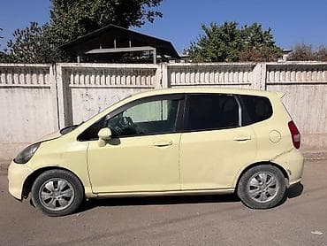 5 5 210: Honda Fit: 2002 г., 1.3 л, Вариатор, Бензин, Пикап — 3