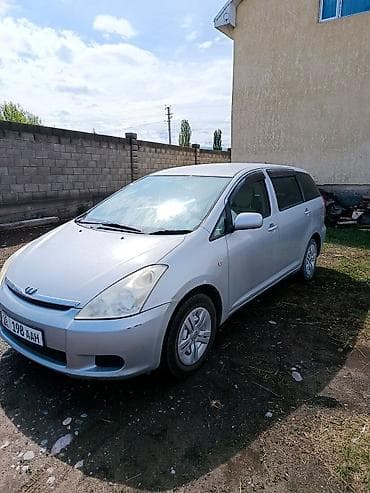 corolla 2004: Toyota WISH: 2003 г., Автомат, Бензин, Универсал — 1
