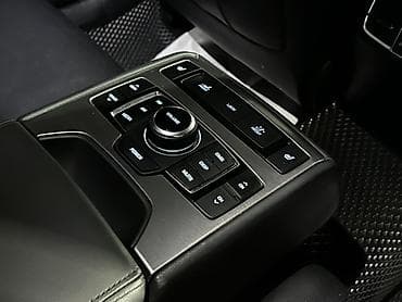 kia carens: Hyundai Genesis: 2015 г., Седан — 9