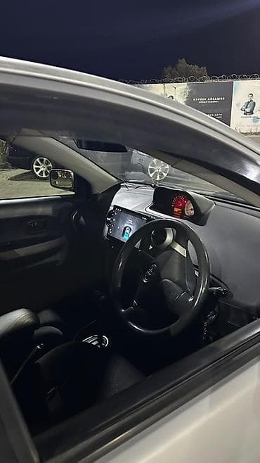 ist: Toyota Ist: 2003 г., 1.5 л, Автомат, Бензин, Хэтчбэк — 5